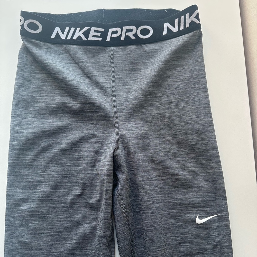 Nike leggings